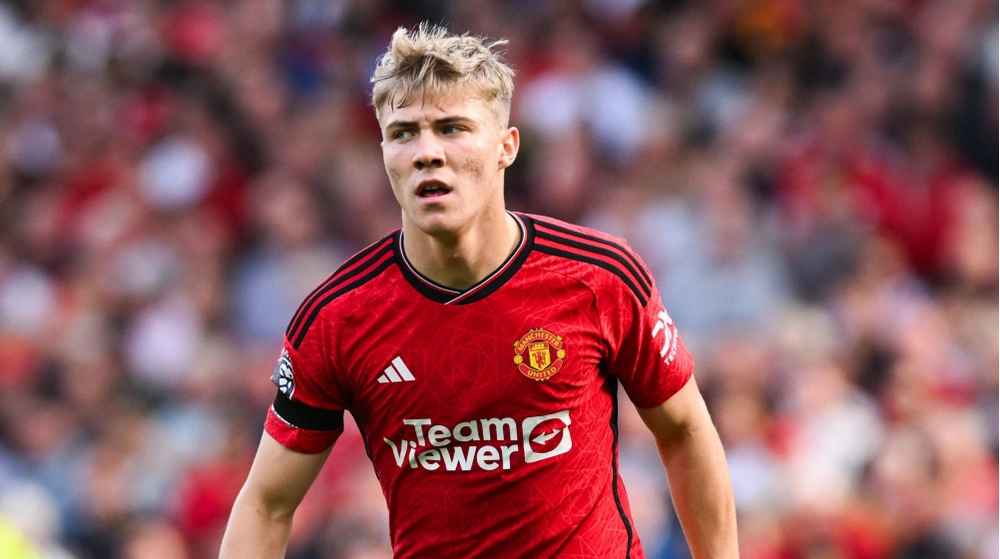 Tin chuyển nhượng hôm nay 5/5: Juventus mua tiền đạo MU; lộ kế hoạch chuyển nhượng của Liverpool 2 Juventus hỏi mua Rasmus Hojlund của MU